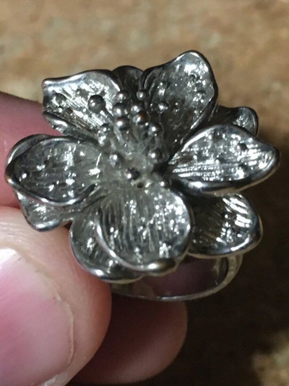 SILVER TONE TEXTURED CHERRY BLOSSOM FLOWER RING SIZE 7.5